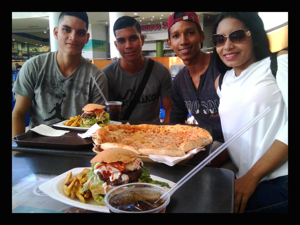 L6rodriguez's tweet photo. Si no compartes no disfrutas.!! https://t.co/9GUDEdCUd3