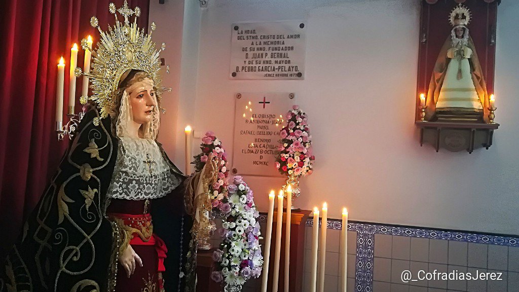 📷 Besamanos a Nuestra Señora de los Remedios... <a href="/hdad_amorjerez/">Hdad del Amor, Jerez</a> <a href="/Que_Se_Mueva/">CuadrillaDelCautivo</a> 

#TercerDomingoDeCuaresma
#Cuaresma2018 #Jerez #FelizDomingo

<a href="/EPenitencia/">Estación de Penitencia</a> <a href="/PasionJerezana/">Semana Santa Jerez</a> <a href="/cofradiasj/">cofradiasjerez</a> <a href="/jverdugo_jerez/">Jorge Verdugo</a>