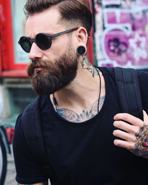 BarbeChic's tweet photo. La #Barbe Chic de la semaine n°176
Modèle : Dominik Berberich
Retrouvez-nous aussi sur #instagram => @barbechic
https://t.co/hBmml1rQGm https://t.co/vXbjIjFmyv