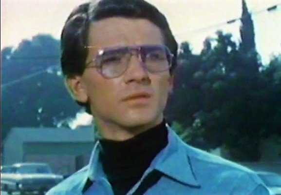 SilverAgeTV's tweet photo. NBC aired the science fiction made-for-TV movie #ManFromAtlantis, starring #PatrickDuffy as a man with amphibious abilities, on this date in 1977. Three more television films and a 13 episode series followed during the year. https://t.co/qqIdEzKMJA