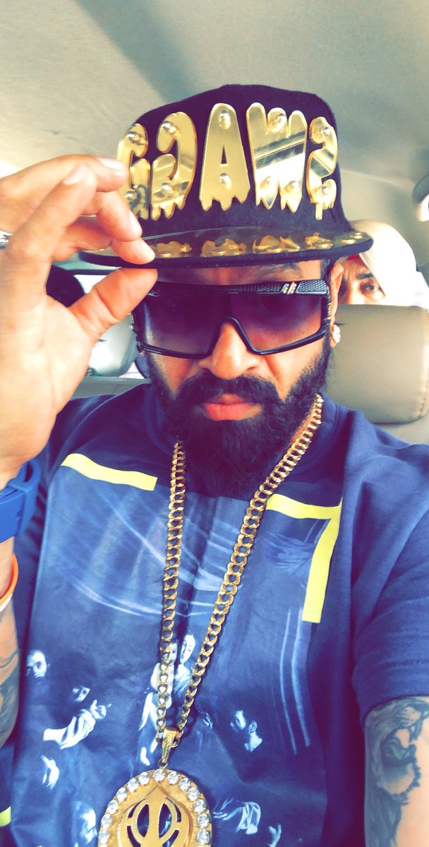 jazzyb tweet picture