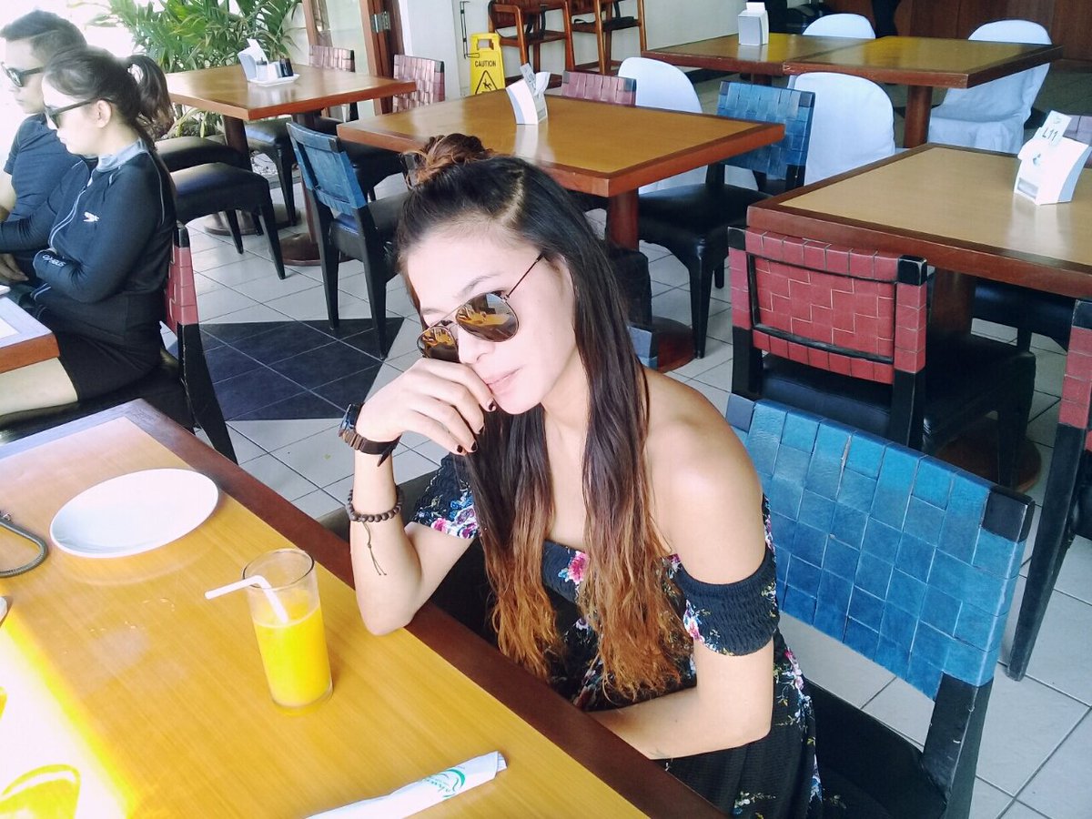 Mylene88495988's tweet photo. Summer feels ☉☝💦
#Vacation😘😘 https://t.co/jtogkJ8FDQ