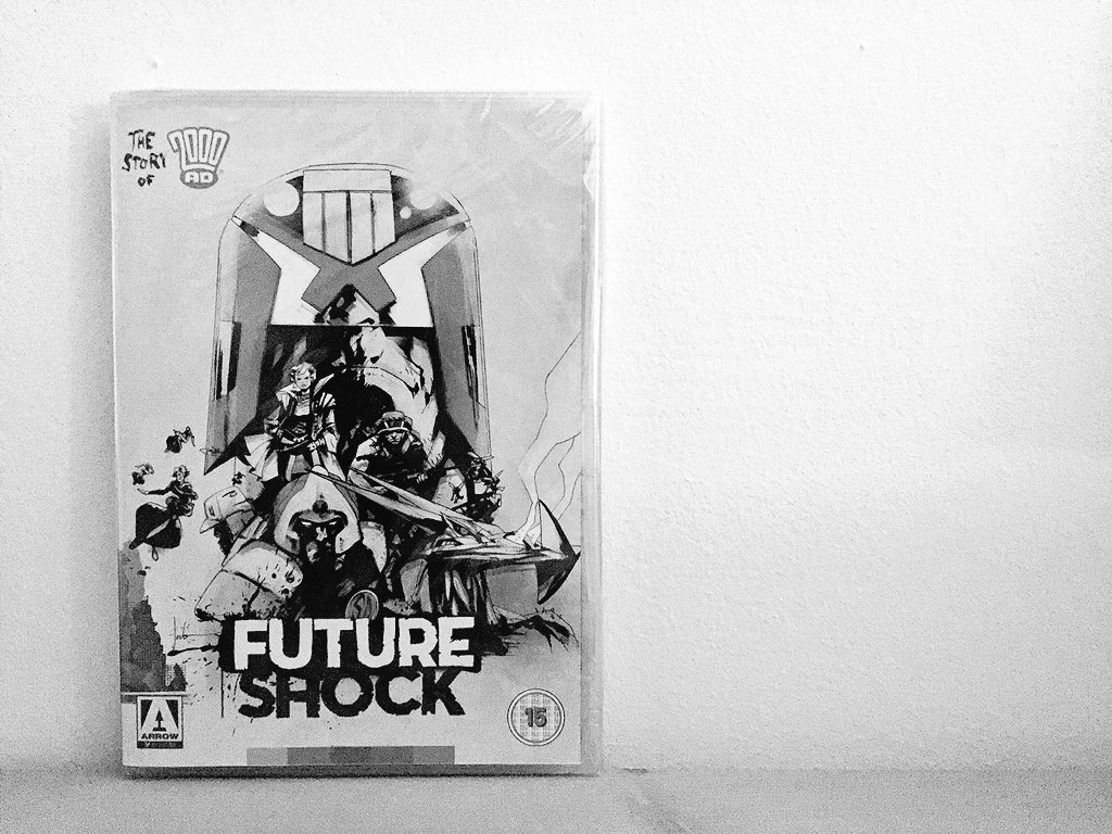 LouBou's tweet photo. Surprise gift from the boss. Thanks Schaffski. 😍 Future Shock. The story of @2000AD. I've got no excuse to get my Iron Dredd and Judge Hulk mixed up now.
#giftfrombae #comicbooks #2000ad https://t.co/sMsOuCJjQU