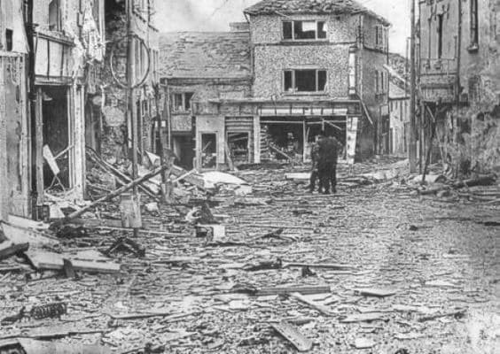 Sean O'Neill (@timesoneill) on Twitter photo Look at this picture all you Brexiteers who think the 1998 peace deal is a game to be played. My childhood, my home town <a href="/BorisJohnson/">Boris Johnson</a>, bombs and bullets and death. Not the privileged playing fields of Eton. Consider your words and your legacy. Look at this picture all you Brexiteers who think the 1998 peace deal is a game to be played. My childhood, my home town <a href="/BorisJohnson/">Boris Johnson</a>, bombs and bullets and death. Not the privileged playing fields of Eton. Consider your words and your legacy.