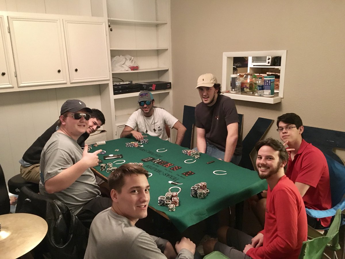 Texas Tech Pi Kapps celebrate 32 years of being chartered at Tech, celebrating with a chill Pokernight!