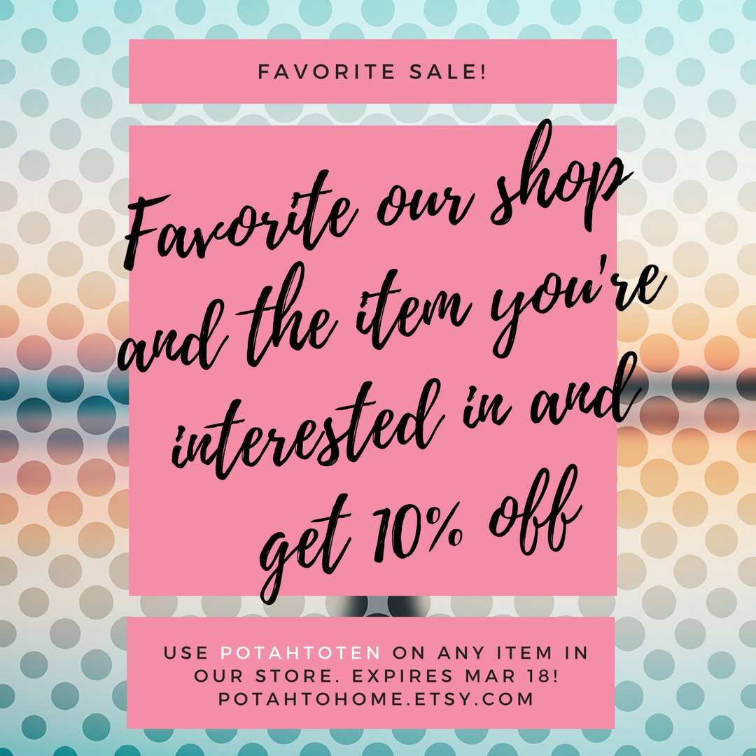 DaphLee's tweet photo. Favorite us and save 10%! Home decor products like serving trays, pillows, blankets and art. Code is good till Mar 18. https://t.co/JsTUI6XpYb https://t.co/tBELblIvDH