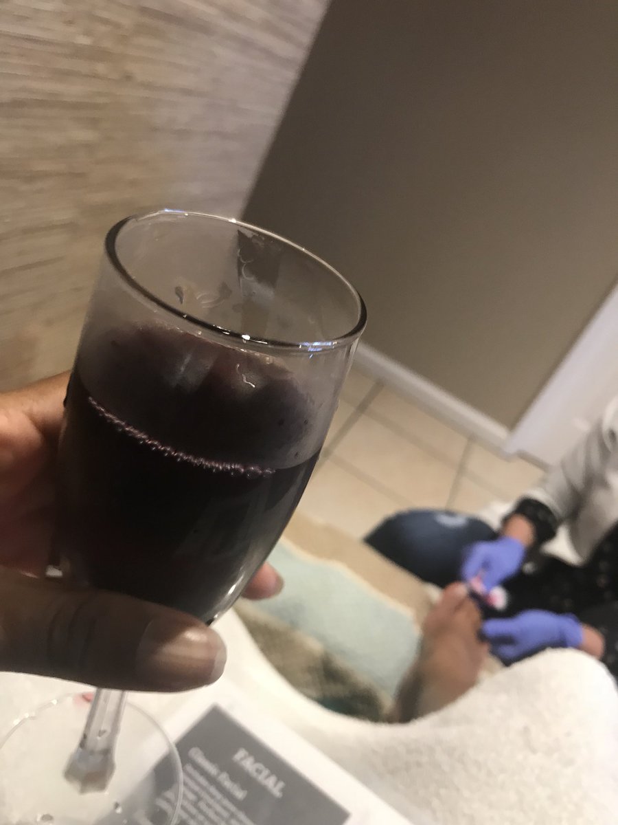 MAdeinHT's tweet image. Mani &amp;amp; pedi time with the Mr. #wellneeded #welldeserved