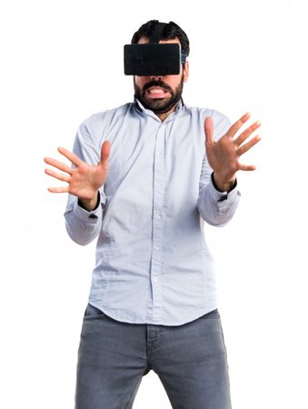 williestrand_96's tweet image. #VirtualRealityAndroid, #AugmentedRealityCompaniesUk Is the Galaxy S9&apos;s battery too small? bit.ly/2FPeBsN