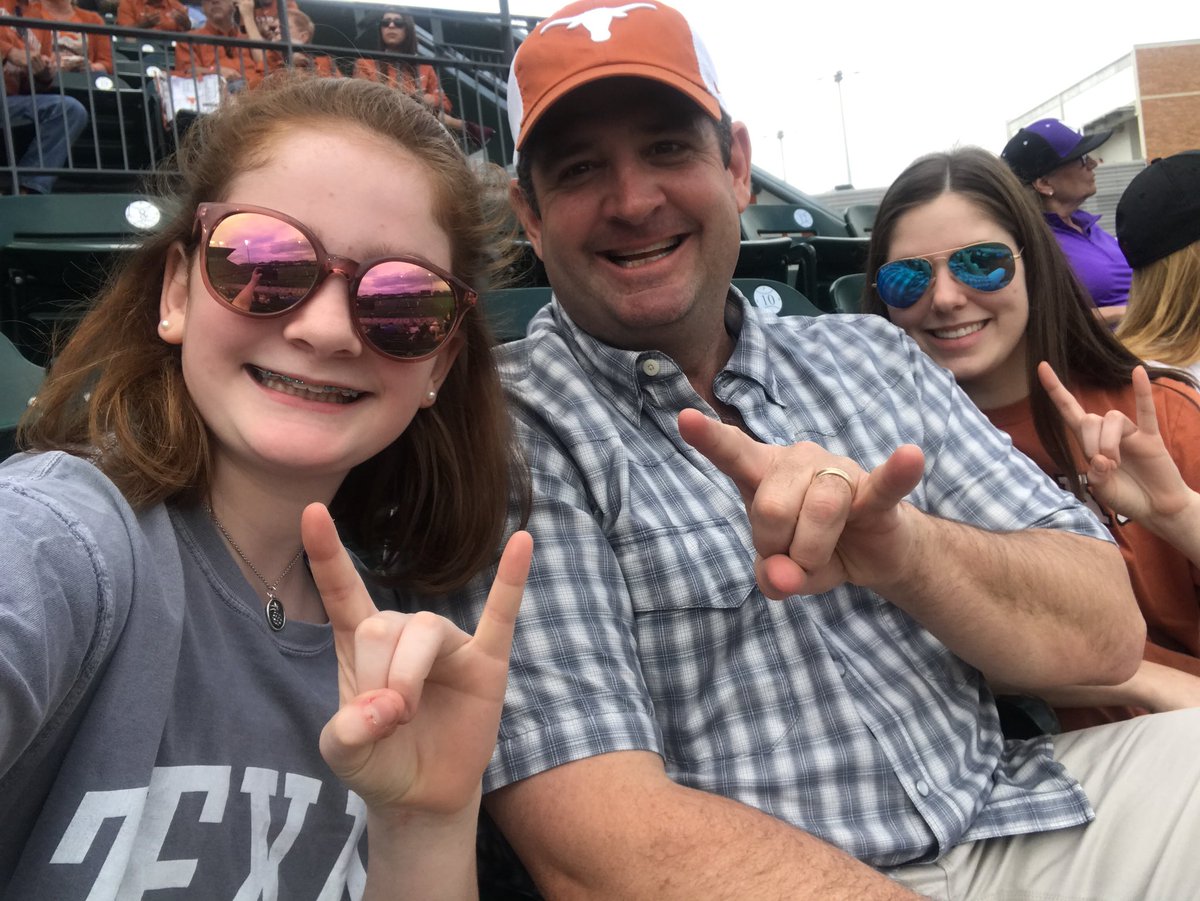FishLaurens's tweet photo. #ThisIsTexas https://t.co/5VXfbYs8YW