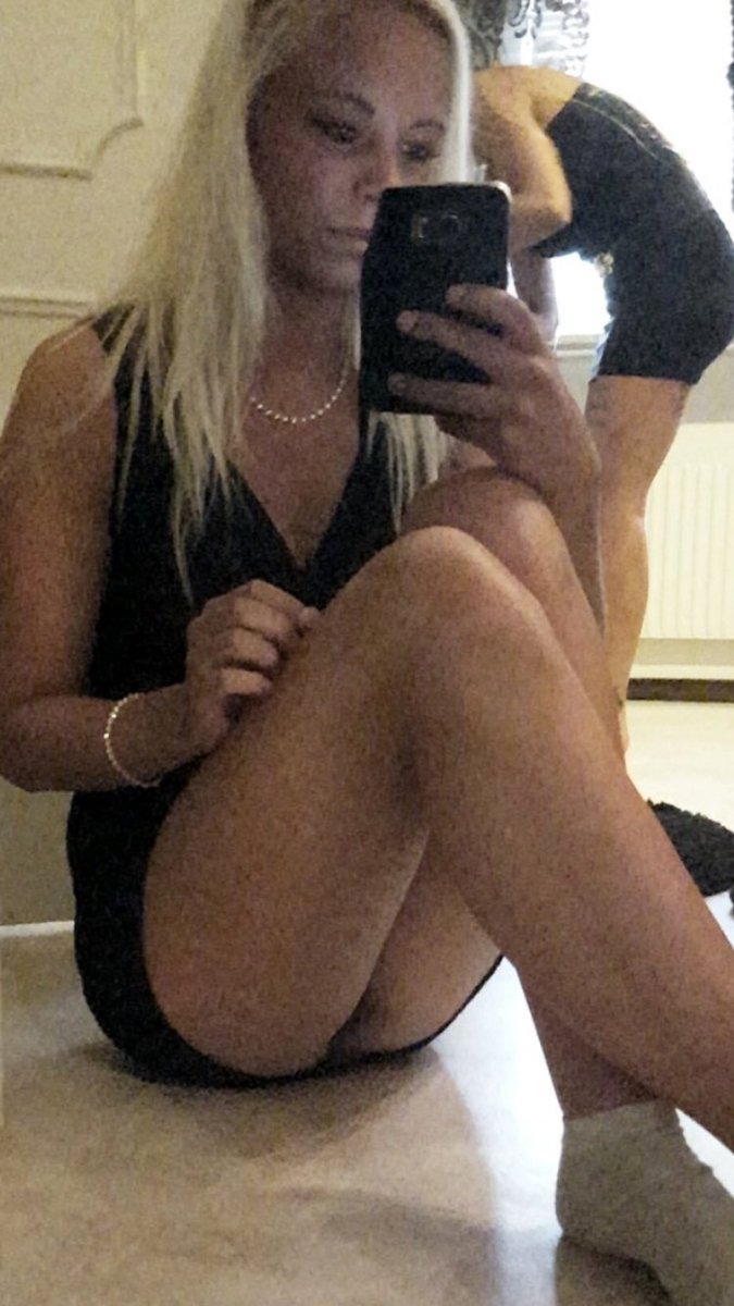 NudeSwedish's tweet photo. swedish girl Lina https://t.co/NLSl61HMuQ
