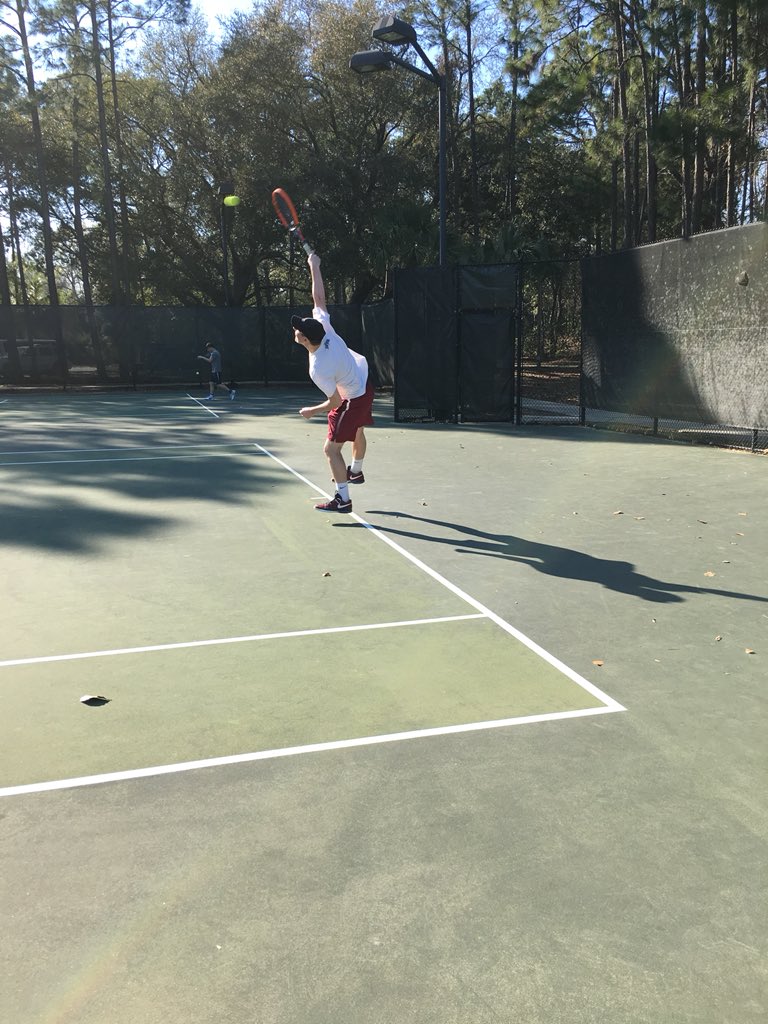 Jarrett Pelton takes the first set 6-4. The backhand is doing some damage