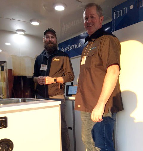 Gehaltebus's tweet photo. #gehaltebus spent a couple days @WiBrewersGuild and @MasterBrewers - Tech Conference in Green Bay. It was a great conference and great weather for #gehaltebus' first conference visit of 2018! https://t.co/lEDiS6oeT8
