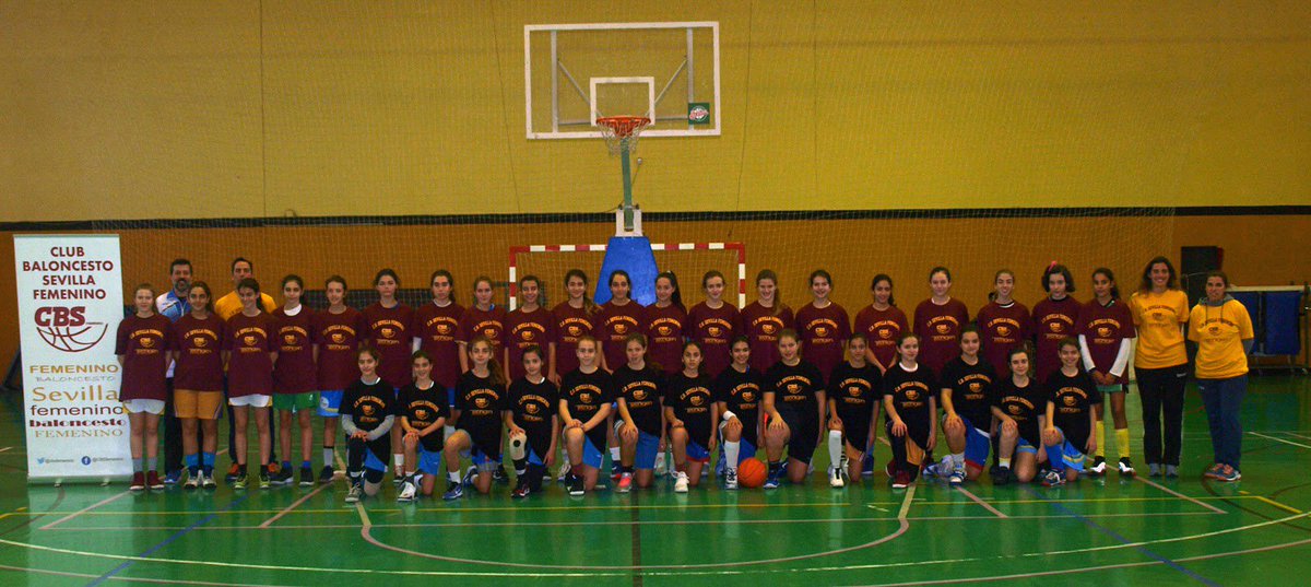 cbsfemenino's tweet photo. En la mañana de hoy hemos celebrado nuestra 3ª Tecnificación, segunda para la categoría femenina. Puedes leer la crónica completa en la página oficial del club (https://t.co/4ejd1jOruO) y ver la fotos en https://t.co/jgUE3cY5Vr. Gracias a tod@s por estar ahí! #todasjuntas https://t.co/QnT2B7e4Uz