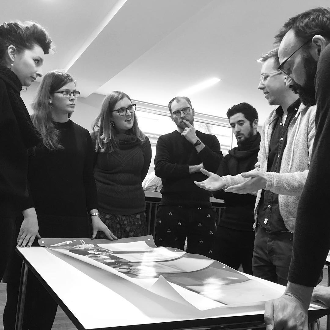 Yesterday we hosted <a href="/FieldsForum/">Field/s</a> a peer forum funded by @artquestlondon in partnership with TPG.

Group members <a href="/ThomBridge/">Thom Bridge</a>, <a href="/Philipp_Dorl/">Philipp Dorl</a>, <a href="/RyanMoule/">Ryan L. Moule</a> and <a href="/monicatakvam/">Monica Takvam</a> were joined by guest @ninastand editor in chief of @ObjektivJournal

📷: Laura Hensser