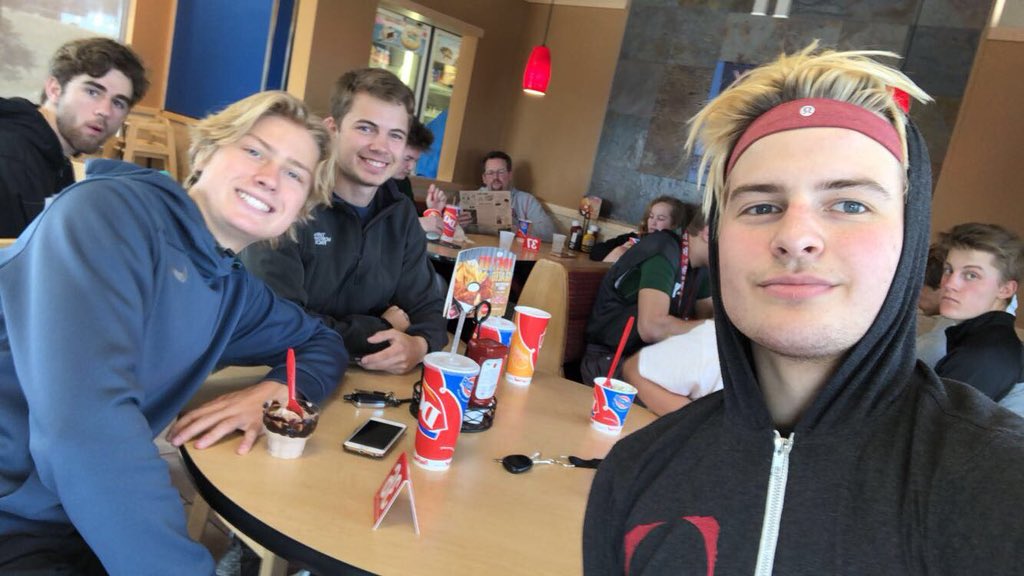 RS_18_MILLER's tweet photo. 14 years of Y-Ball came to an end today, love these dudes. #ReignDeep https://t.co/q1AqS1Ce5Q