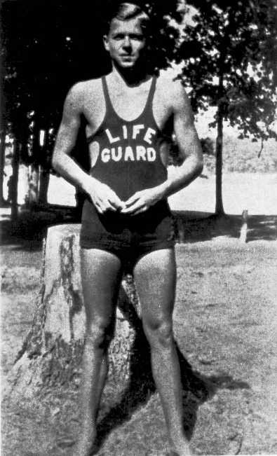 ymcadesert's tweet photo. Were you a Y Kid? Ronald Reagan was! He learned lifeguarding skills AND played the drum in the band at the Dixon, Illinois YMCA! Tell us YOUR Y Kid story!
#discoverY #YKid #YMCA https://t.co/Bhz6udxbhC