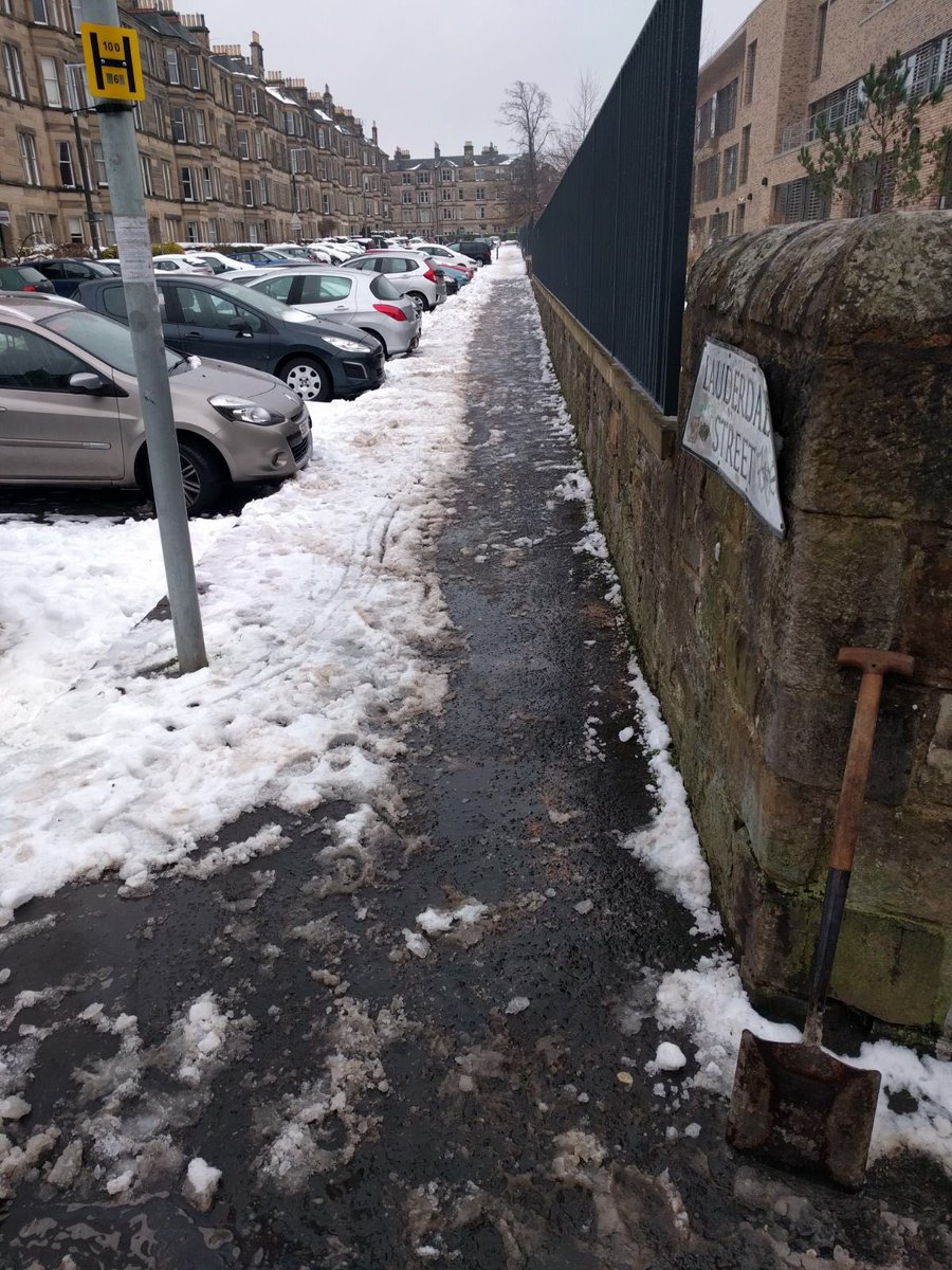 Huge thanks to the parents of JGPS for shovelling so many paths for the walk to school tomorrow. Amazing work 👏🏼 @weeunicorns #edinburgh #beastfromtheast