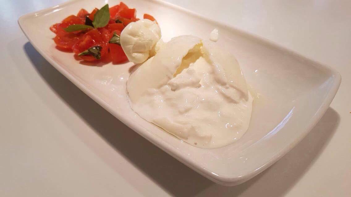 Ever tried this Cherry Tomato and Basil Burrata? Go on, you know you want to. 😉 #cheese #burrata #ballofcheese