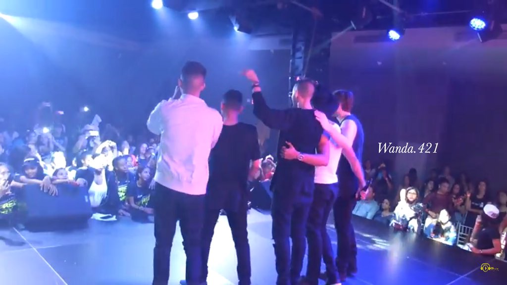wanda421's tweet photo. #SPreeON 😍 @LaPandillaRD @JouJares @edwardmercado01 @JosueRD16 @SebastianAc3 @RyanBoficiall https://t.co/MksRreJ8ct
