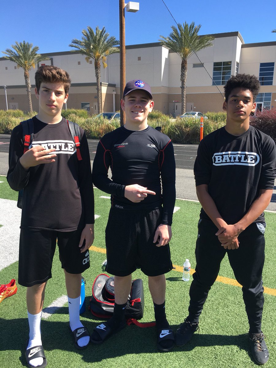 Carson_Conklin's tweet photo. Excited to ball with Jake Foye and @WR_HFaraday again! We ready to #battle #4vert @WCA_Training @WINNERCIRCLECOS @OLuFootball https://t.co/RJMDzMAO21