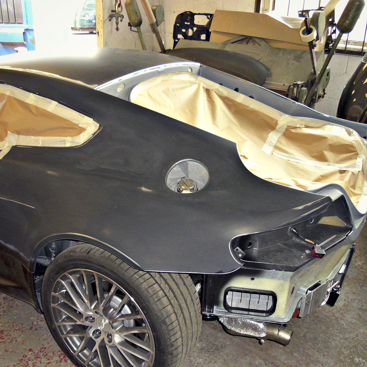 autoshopstroud's tweet photo. Before and after repair on an Aston Martin Vantage.
#astonmartin #astonmartinrepair #astonmartinbodyshop #approvedrepair #stroud #brimscombe https://t.co/UB6FgUvv6O
