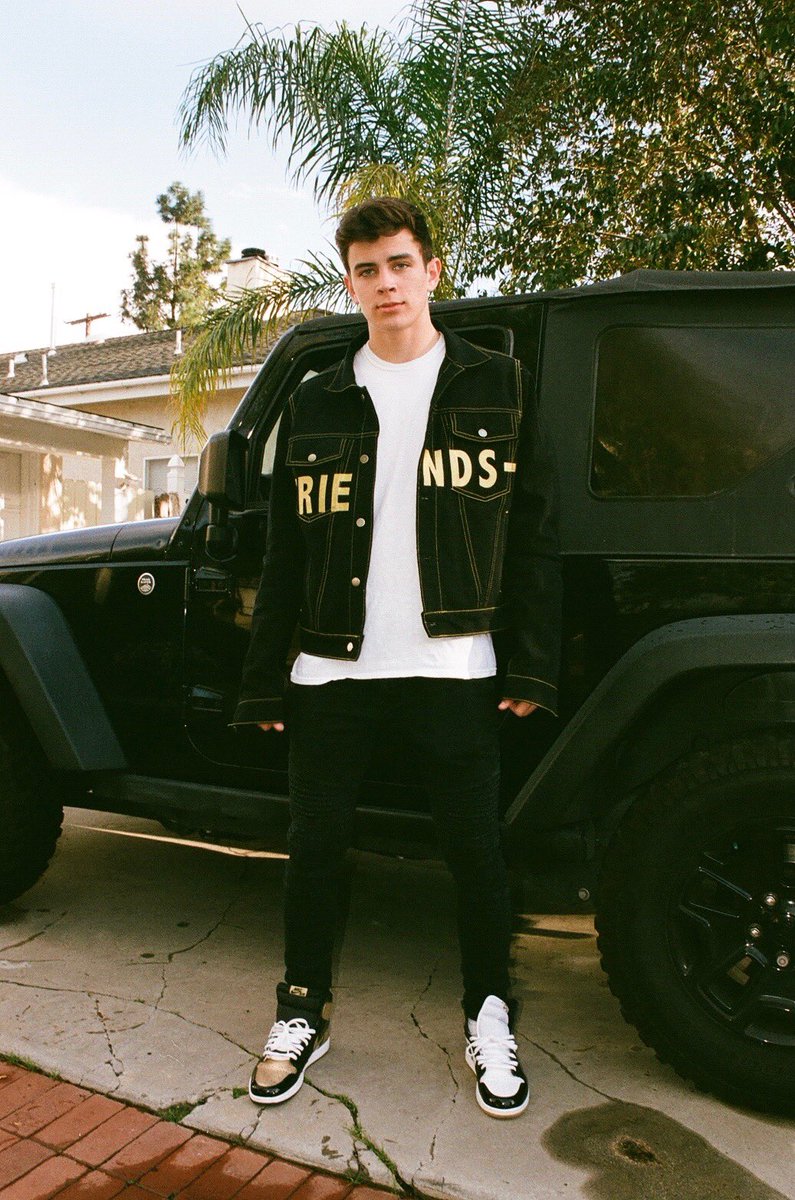 HayesGrier's tweet photo. https://t.co/xVyeBRl9Xd