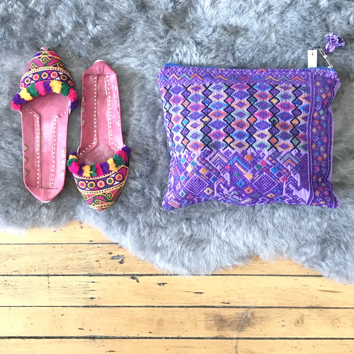 MASHALLAH_us's tweet photo. Color is the new black. 
DM us for details on the handmade, embodied goods from India and grey sheep skin rug from Poland. All are one of one. https://t.co/ssnCqjlCsj