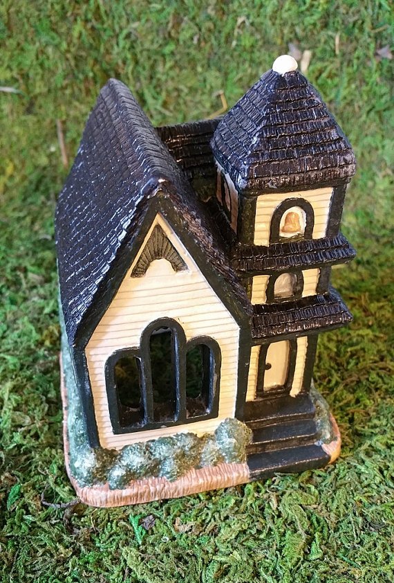 arkayscreations's tweet photo. Hand Painted House, Country Church, Ceramic House, Tea Light House, Collectible House, Vintage, Christmas Village House, Holiday Decor #ChristmasVillage #TealightHouse #CeramicHouse 
$28.00
➤ https://t.co/dZelwtAPiE
via @outfy https://t.co/gJ28Cr3KYl