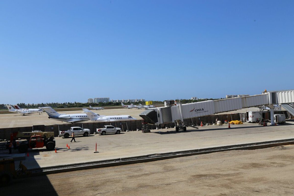 HectorAstudillo's tweet photo. La nueva Terminal del Aeropuerto será de clase mundial; aquí se invierten más de 600 MDP en infraestructura de primer nivel, tecnología antisísmica y protección ante el embate de huracanes. Es una gran obra que impulsa el sector turístico de Acapulco. https://t.co/KCYNNMF8Or