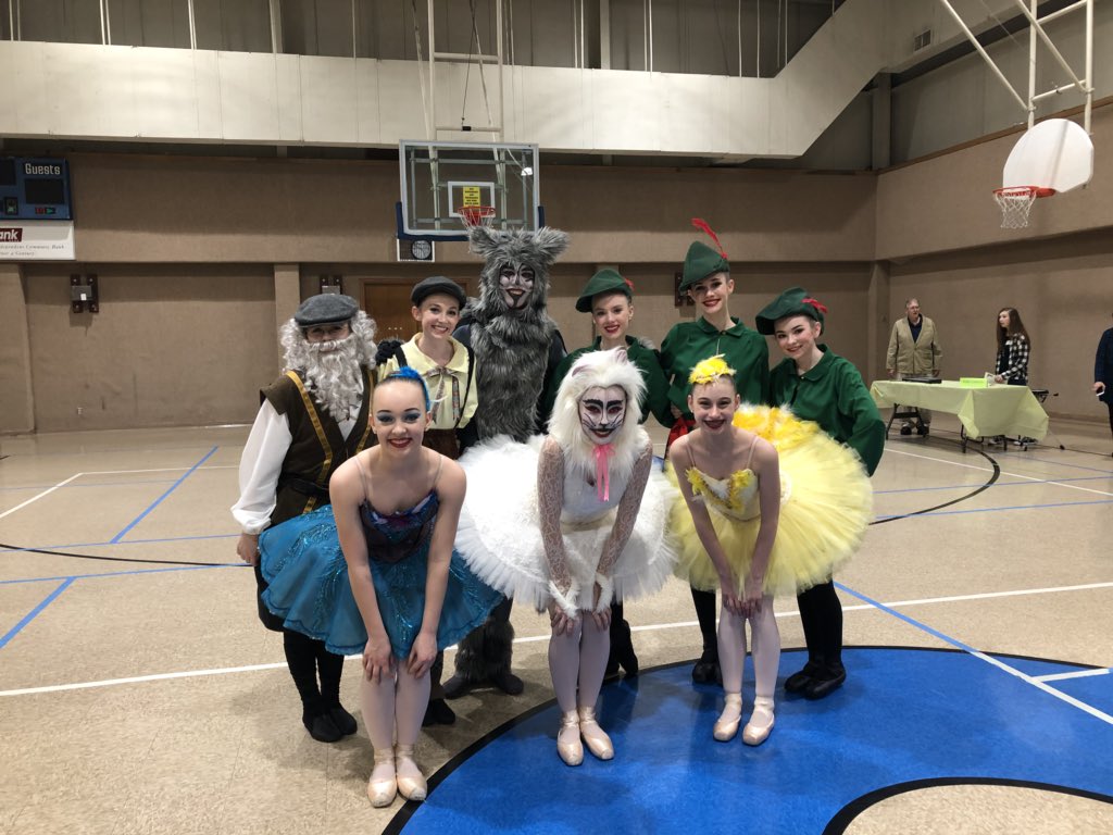 LewisvilleSymph's tweet photo. The dancers from Peter and the Wolf! https://t.co/ztbOyoTR7E