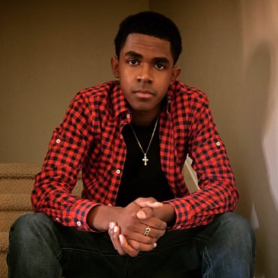 CJ_bv7's tweet photo. #NewProfilePic https://t.co/JxiNaeZlzw