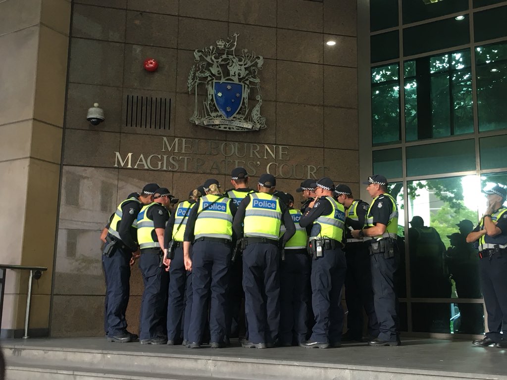 annelisenews's tweet photo. Growing media contingent at the Melbourne Magistrates Court ahead of Cardinal George Pell’s committal hearing. 27 media outlets from around the world including US, Germany and Sweden have requested seats in the court room @SkyNewsAust https://t.co/JGobEDnXNn