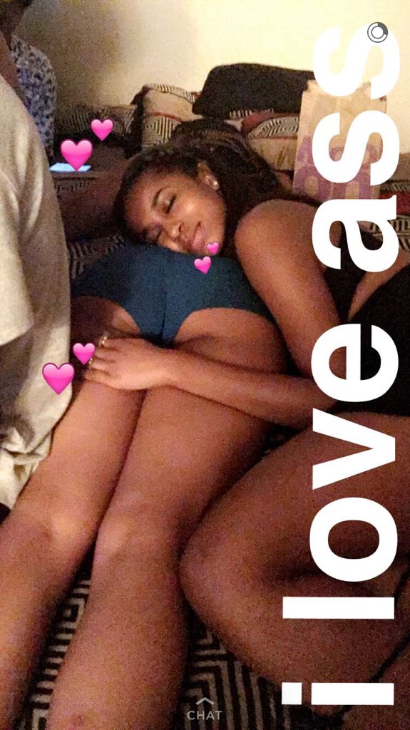 DajahWasHere's tweet photo. This one goes out to my cancer sister, my mirror, Jada. She has taught me so much from us being friends. I have learned to open my heart up, open my mind & to even shut my damn mouth 🤣🤣 but while you’re at it, check the link on her page and book my sis. I love you 💖✨ #bbc4l https://t.co/LTpoUUqaHw