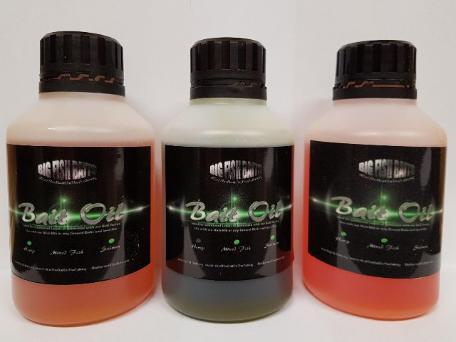 BigFishBaits's tweet photo. A little look at the all NEW #BaitOils #Liquids and #Pellets that we are now doing as well as the much request #Shelfies (Shelf Life Baits) in all 4 of our main flavours. The Liquids are #Liver #CSL and #Krill. The Oils are #MixedFish #Salmon and #Hemp #LetTheBaitDoTheTalking https://t.co/kvxVoIChCS
