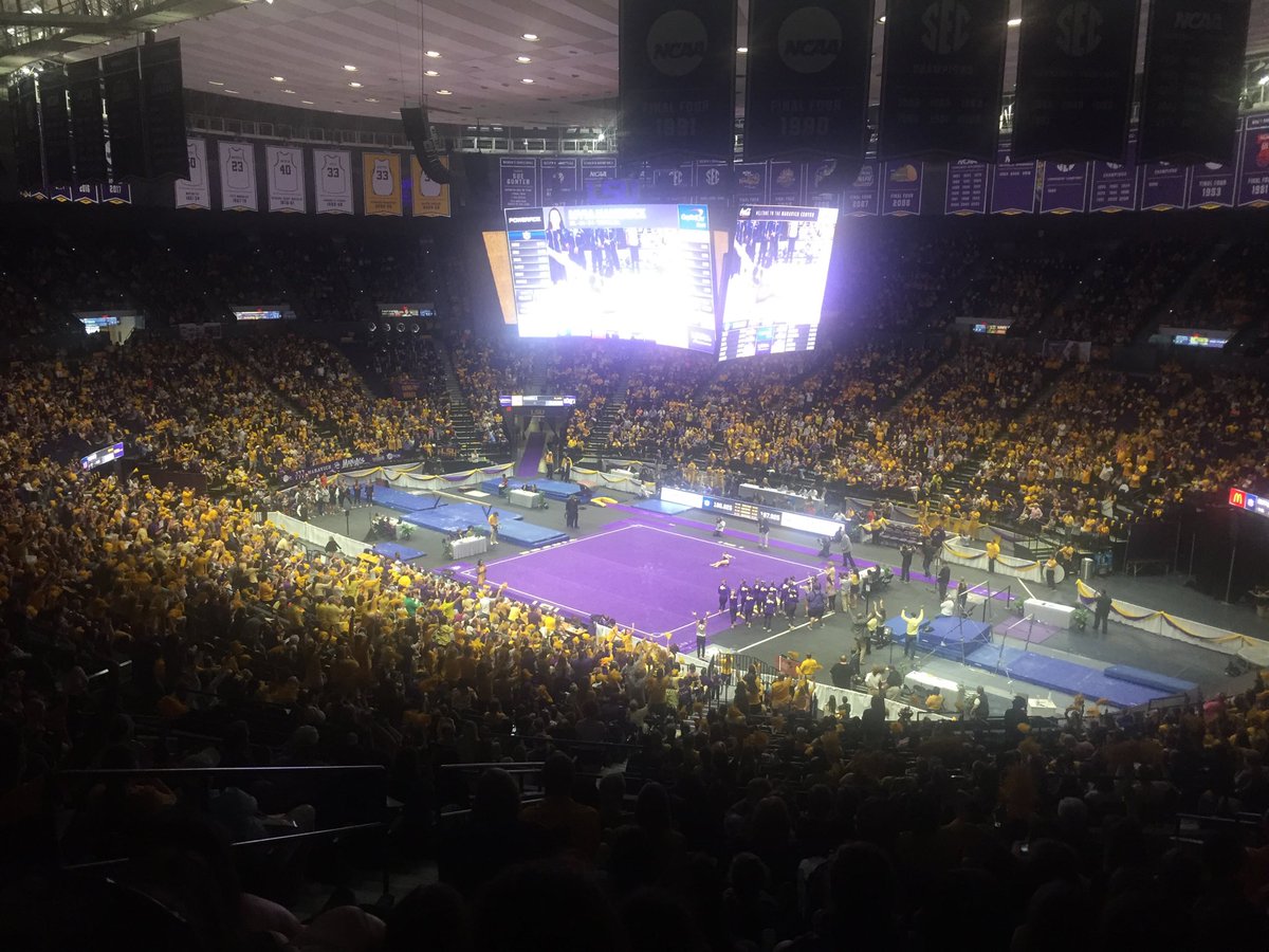 9SportsDirector's tweet photo. And another! Perfect 10 for #LSU senior Miya Hambrick on the floor #backtoback10’s @WAFB9Sports locking up #SEC title outright https://t.co/H9l42em0Lm