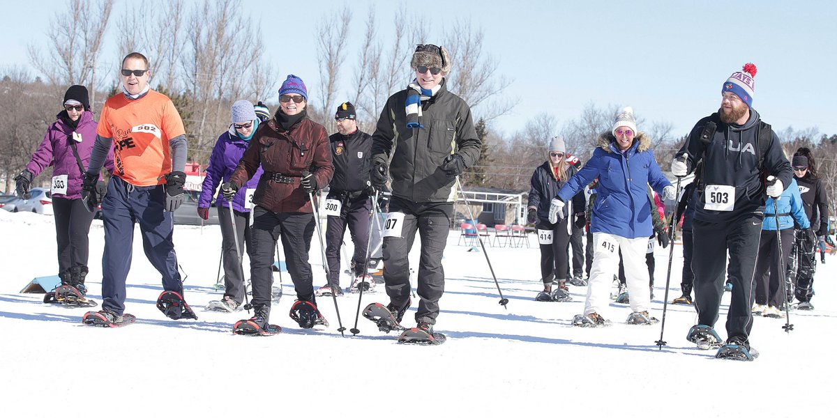 GDonatoPhoto's tweet image. Participants take the start of the Kivi Park Move Fitness Series Trek for Cancer snowshoe fun run at Kivi Park in Sudbury, Ont. on Sunday March 4, 2018. Proceeds from the event are in support of the Northern Cancer Foundation.Gino Donato/Sudbury Star/Postmedia Network