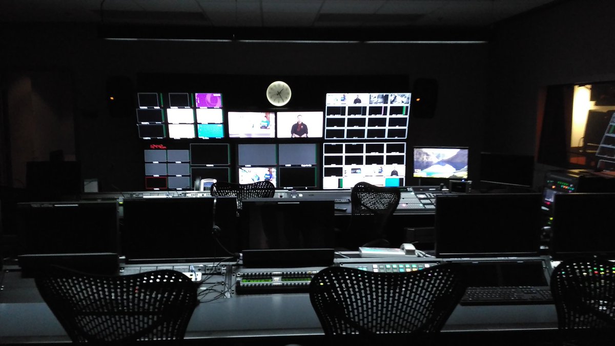 Clustermvp's tweet photo. #MVPSummit #MVPBuzz #mvpstudio #awesome technology https://t.co/Vo7mObYuUO