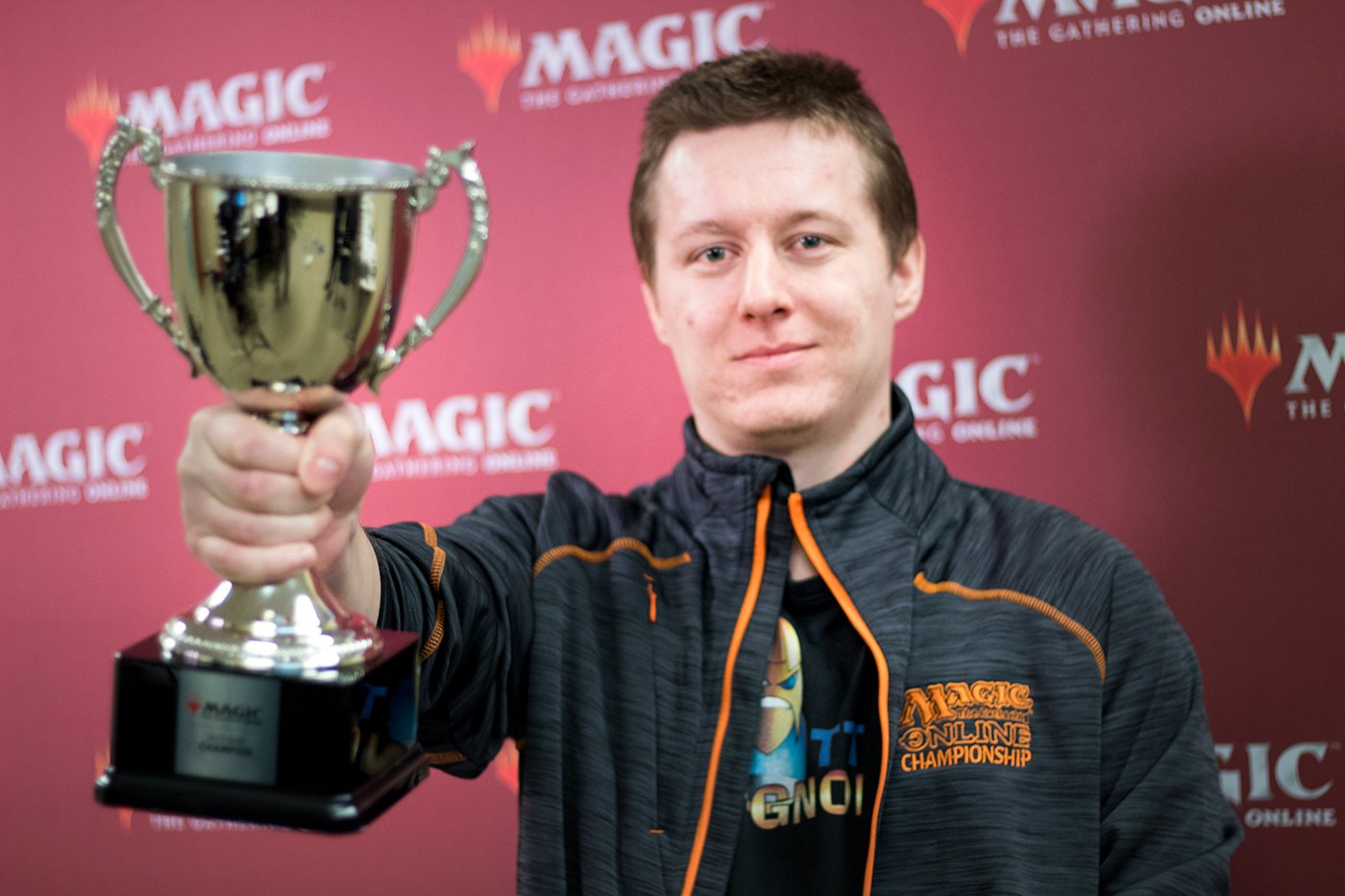 DXeiMHEVoAAuuRt.jpg:large