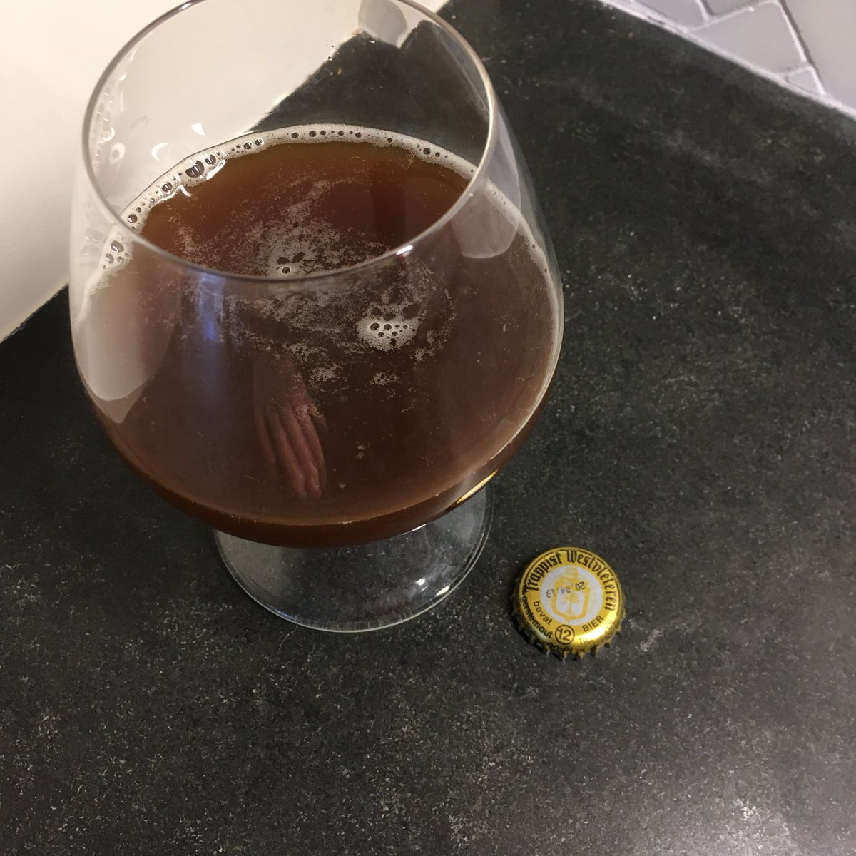 RSchmidtBrewing's tweet photo. Yes this just happened because I have great beer drinking friends. It was delicious. #Westvleteren https://t.co/4GA2DYRZCs