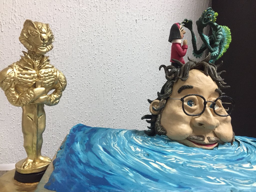 .<a href="/RealGDT/">Guillermo del Toro</a> desde la <a href="/OEMenlinea/">OEM</a> te deseamos mucha suerte hoy en los #Oscars