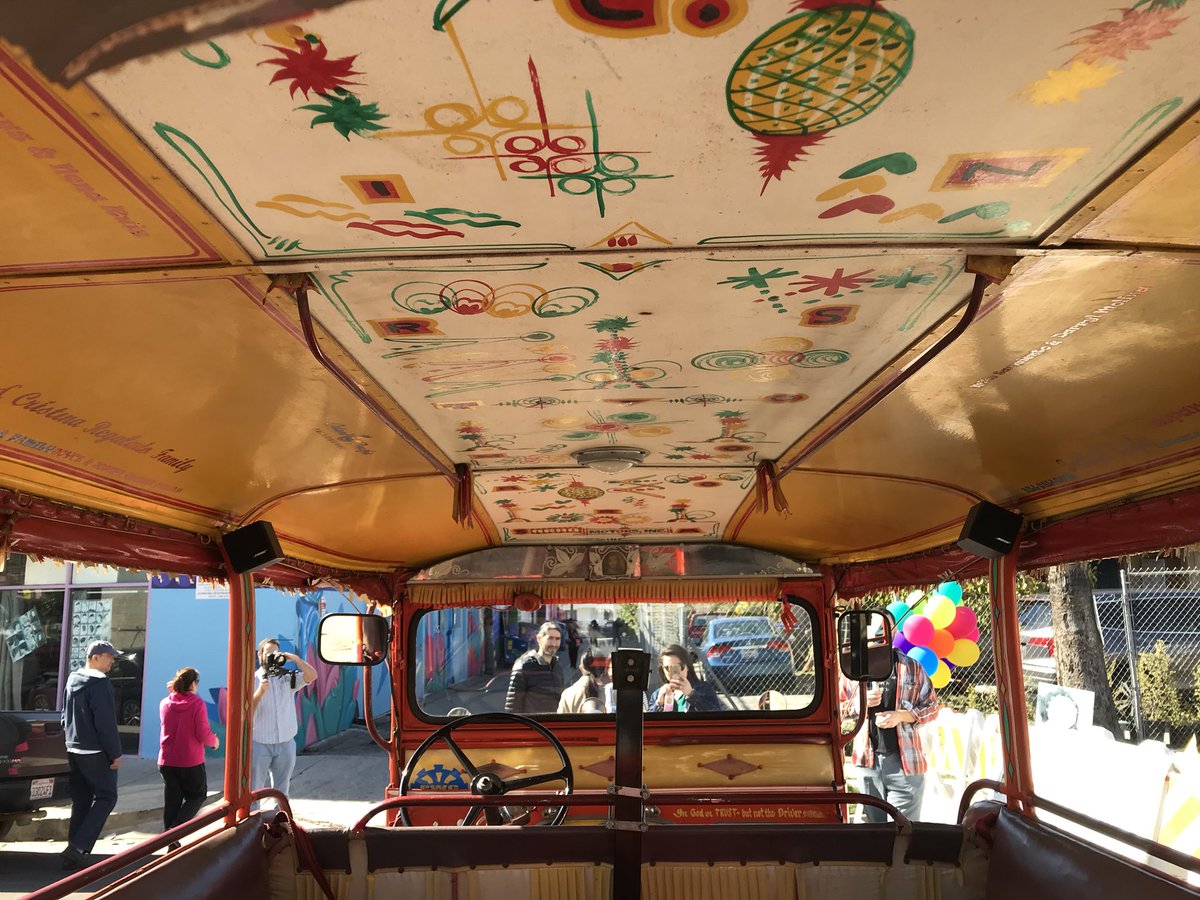 VisionZeroLA's tweet photo. Can’t get enough of this jeepney! #hiddenhifi #marchforth @LosAngelesWalks @HiddenHiFi_LA #winandpete https://t.co/BY4mZuPdj3