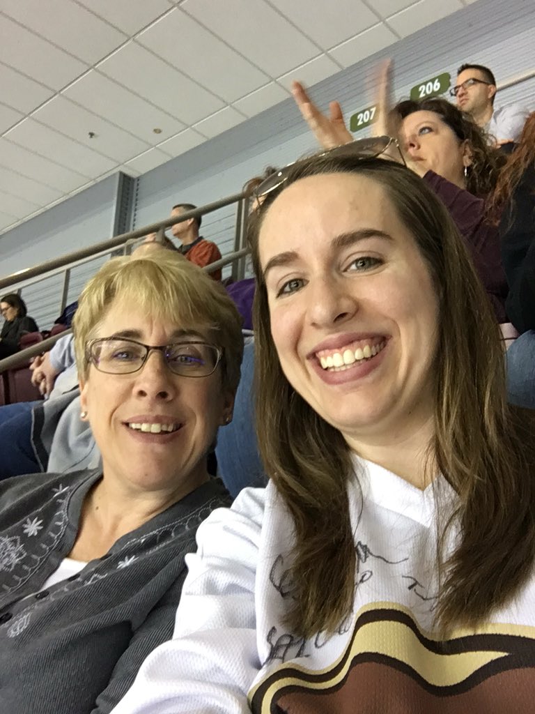 Lady_Topp's tweet photo. #DefendTheDen https://t.co/Pn6DqCAudK