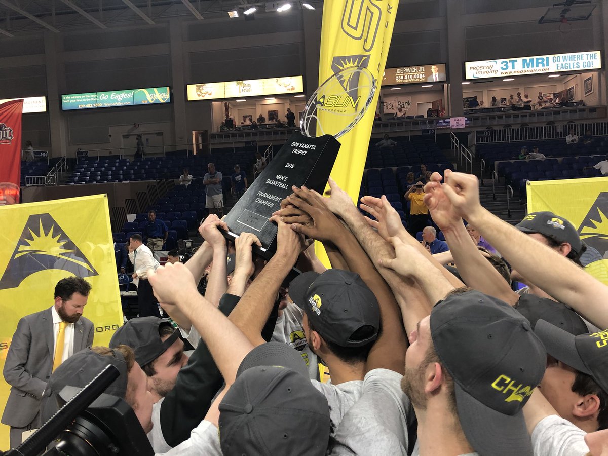 LipscombMBB's tweet photo. The ASUN trophy is ours! #beLieve #ASUNMadness https://t.co/LaYCA6WowS