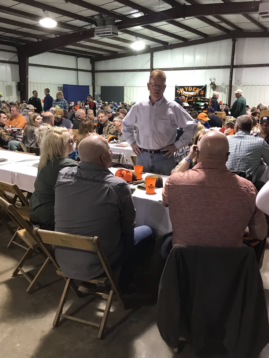 CraigRedmon's tweet photo. Yesterday evening I attended the Adair County Whitetails Unlimited event at the NEMO fair grounds. It was a lot of fun, they had some amazing hunting equipment up for raffle, and I was so proud to see them honor our veterans and youth! https://t.co/z1TDTRMr6o