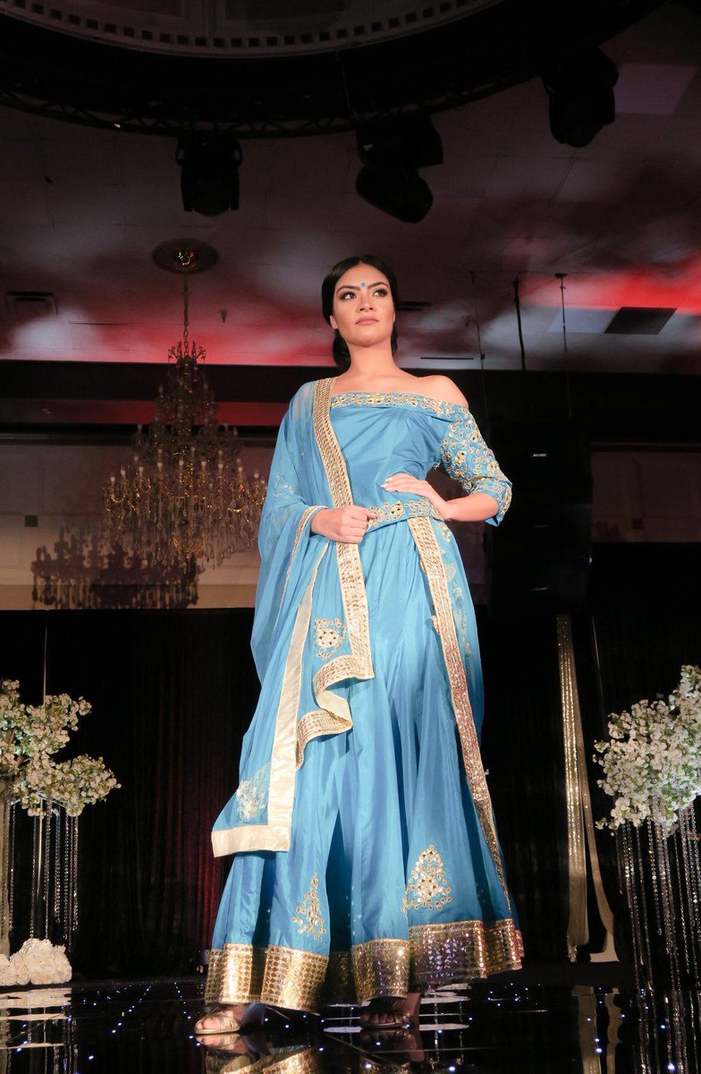 Armaan_DBG's tweet photo. . . . Something Blue 😍

#YVR #Vancouver #SurreyBC #DeltaBC #Bridal #Wedding #Lakme #ManishMalhotra #Sabyasachi #NYFW #Bollywood #Indian #Fashion #IndianOutfit #IndianWedding #Wedding #Jewelry #FashionDesigner #WhiteRockBC #RichmondBC #PriyankaChopra #DeepikaPadukone https://t.co/KbbQCRBDQC