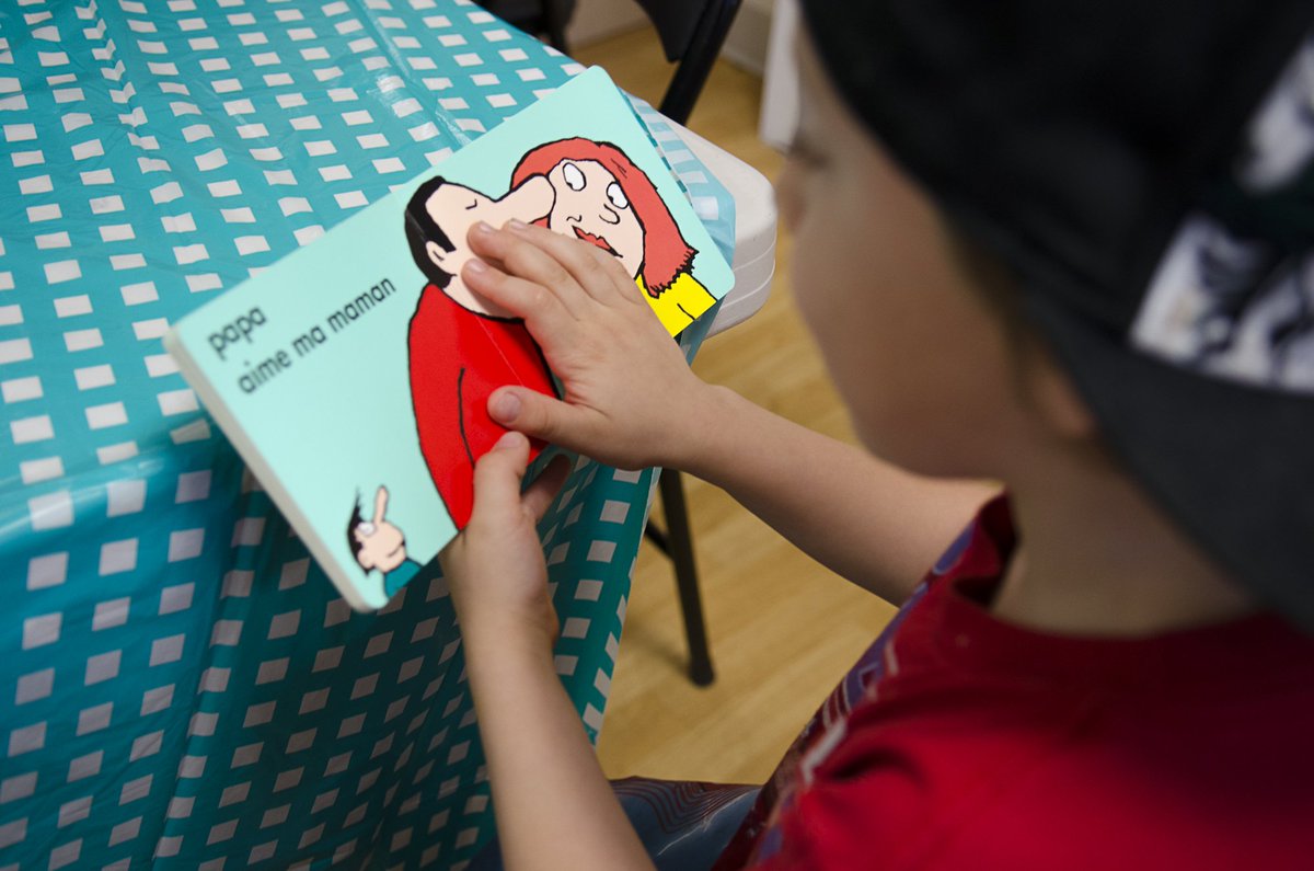 FondDrJulien's tweet photo. C'est quand la dernière fois que vous avez pris le temps de lire un livre? Pourtant, savez-vous que la lecture stimule le cerveau, diminue le stress, améliore les connaissances, la mémoire et les capacités de concentration. Vous voulez d'autres raisons? https://t.co/nU1SNlWnBZ