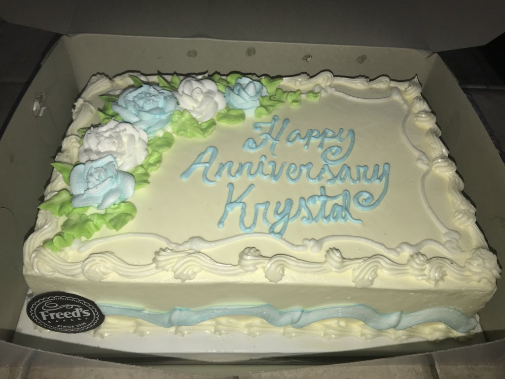 KrystalBlueStar's tweet photo. I have the best boss in the world! To celebrate my seven year anniversary with #diamondresorts @KevinO__Neill dropped by with these goodies! 💙💎 #DPRvip https://t.co/Gta5IX69rR