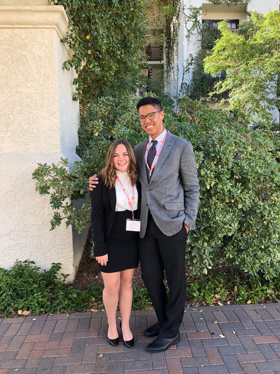 drhs_deca's tweet photo. Farewell SCDC - This was definitely one for the books! So proud of our chapter and how much we’ve grown this year. #azdecalimitless ❤️🔷 https://t.co/aSH7DcNYom