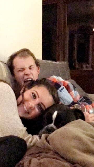 rwaybright_16's tweet photo. Happy birthday bry bry(: congratulations on surviving teen pregnancy(: love you lots❤️ https://t.co/CAsVr5dn1q