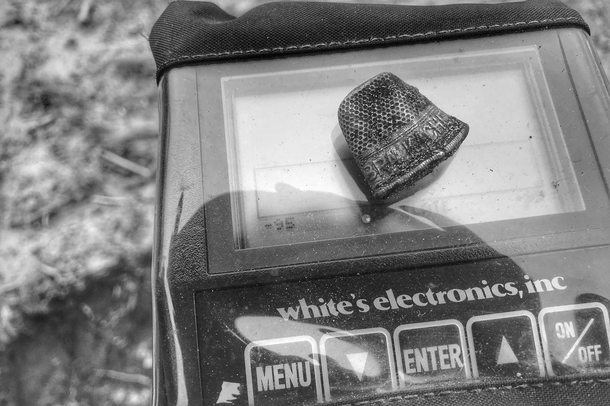 DiggingRelics's tweet photo. I didn’t have much time for Twitter this weekend, but I did some metal detecting with my son on a corn field. Unfortunately, the ground was still frozen, so a lot of signals we couldn’t dig. Better next time. :-) #FoundWithWhites https://t.co/Isz6JqnP7K